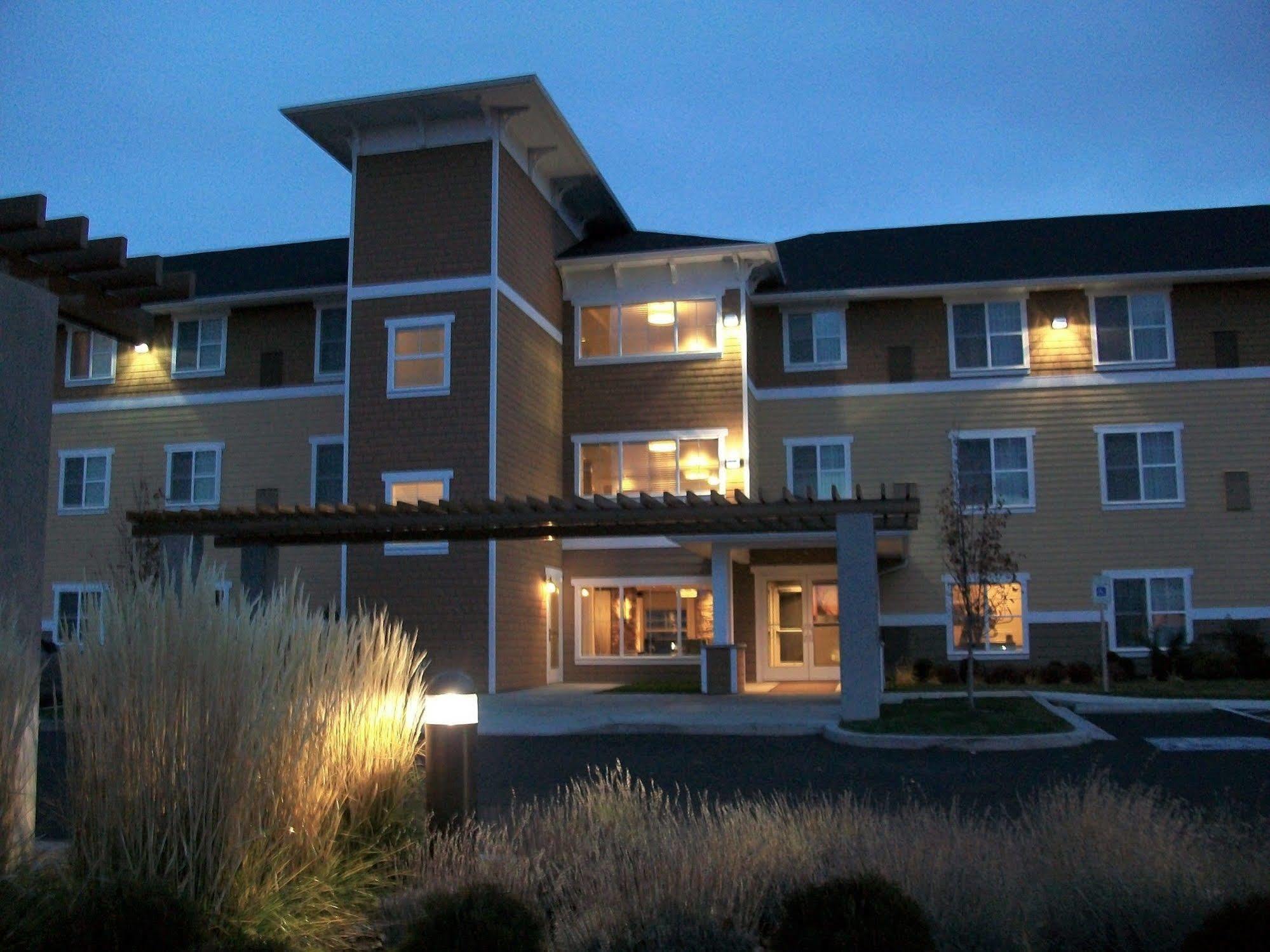 Ledgestone Hotel Yakima Bagian luar foto