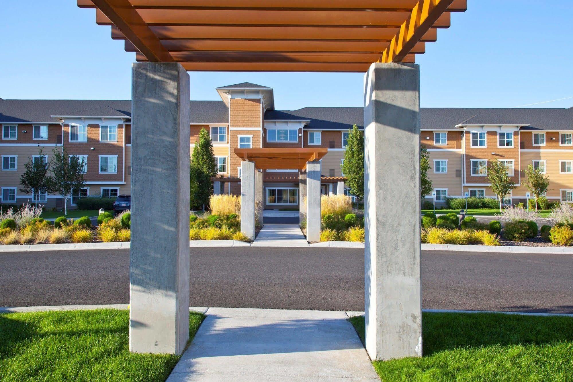 Ledgestone Hotel Yakima Bagian luar foto